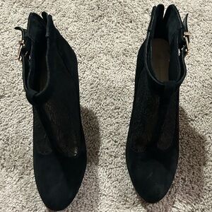 Elegant Black Women's Shoes